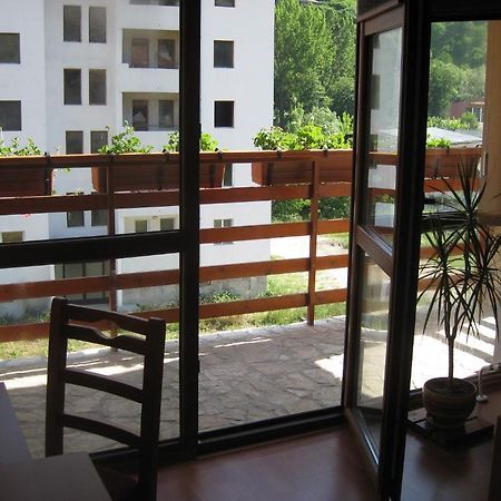 Family Hotel Veronika Dewin Exterior foto