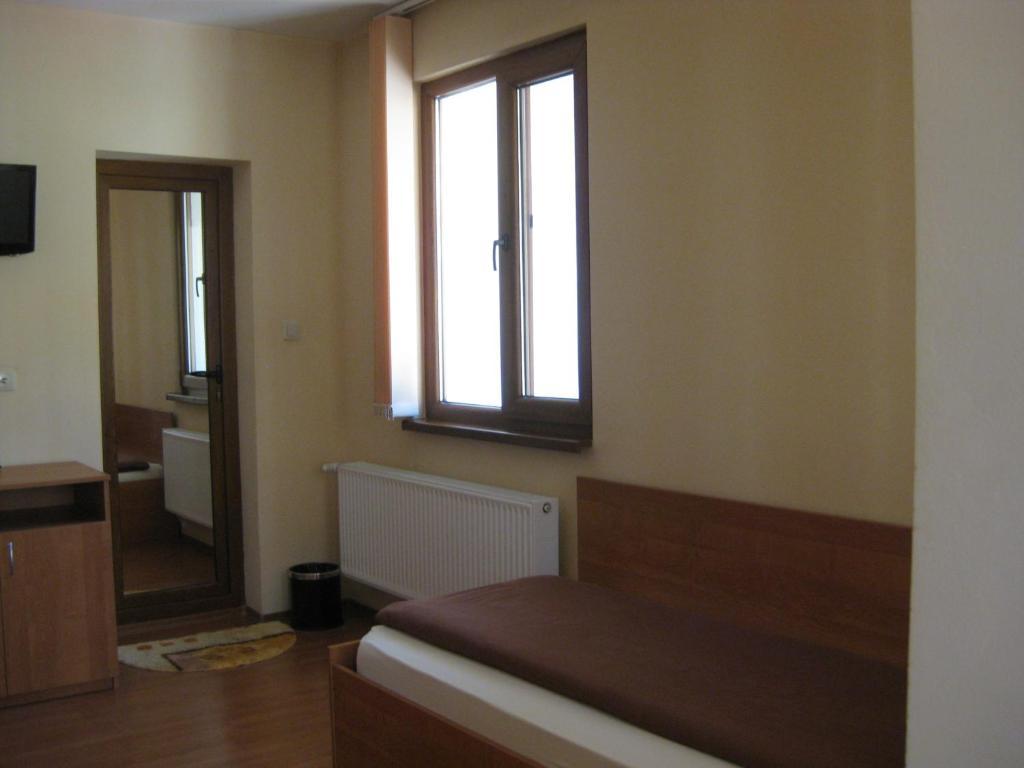 Family Hotel Veronika Dewin Exterior foto