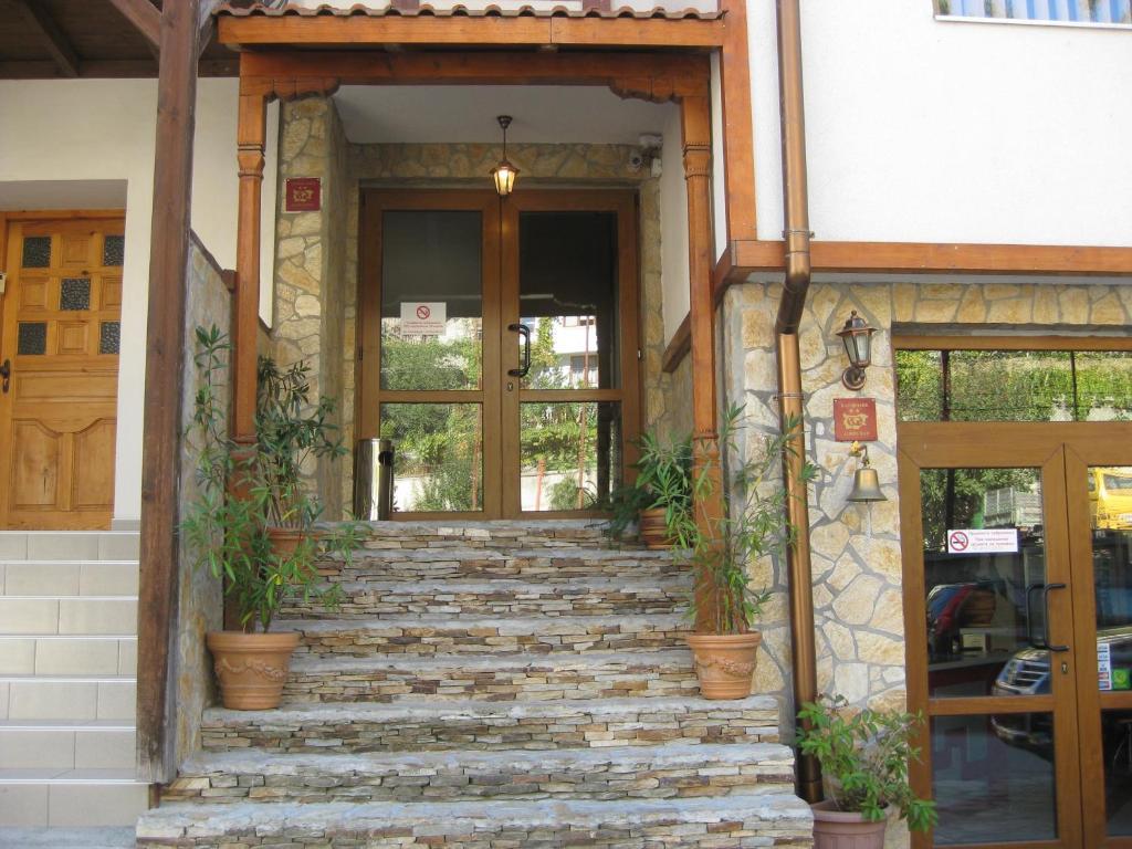 Family Hotel Veronika Dewin Exterior foto