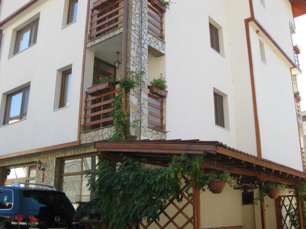 Family Hotel Veronika Dewin Exterior foto