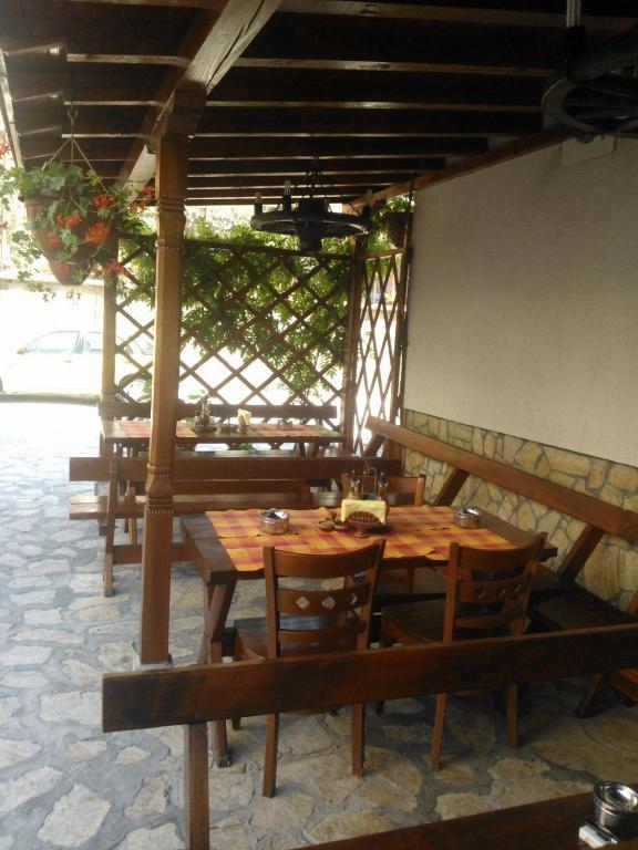 Family Hotel Veronika Dewin Exterior foto