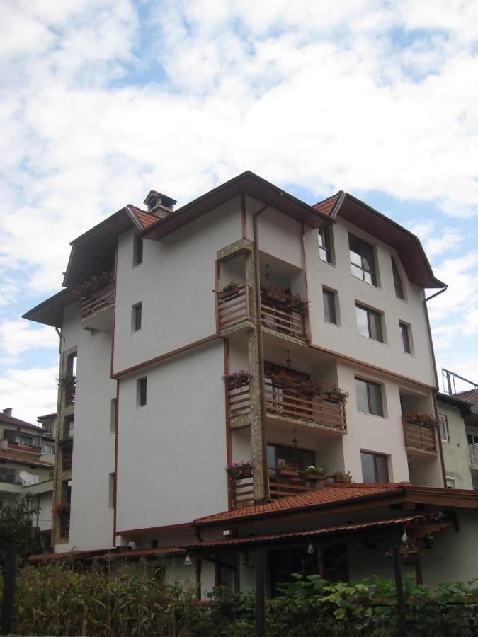 Family Hotel Veronika Dewin Exterior foto